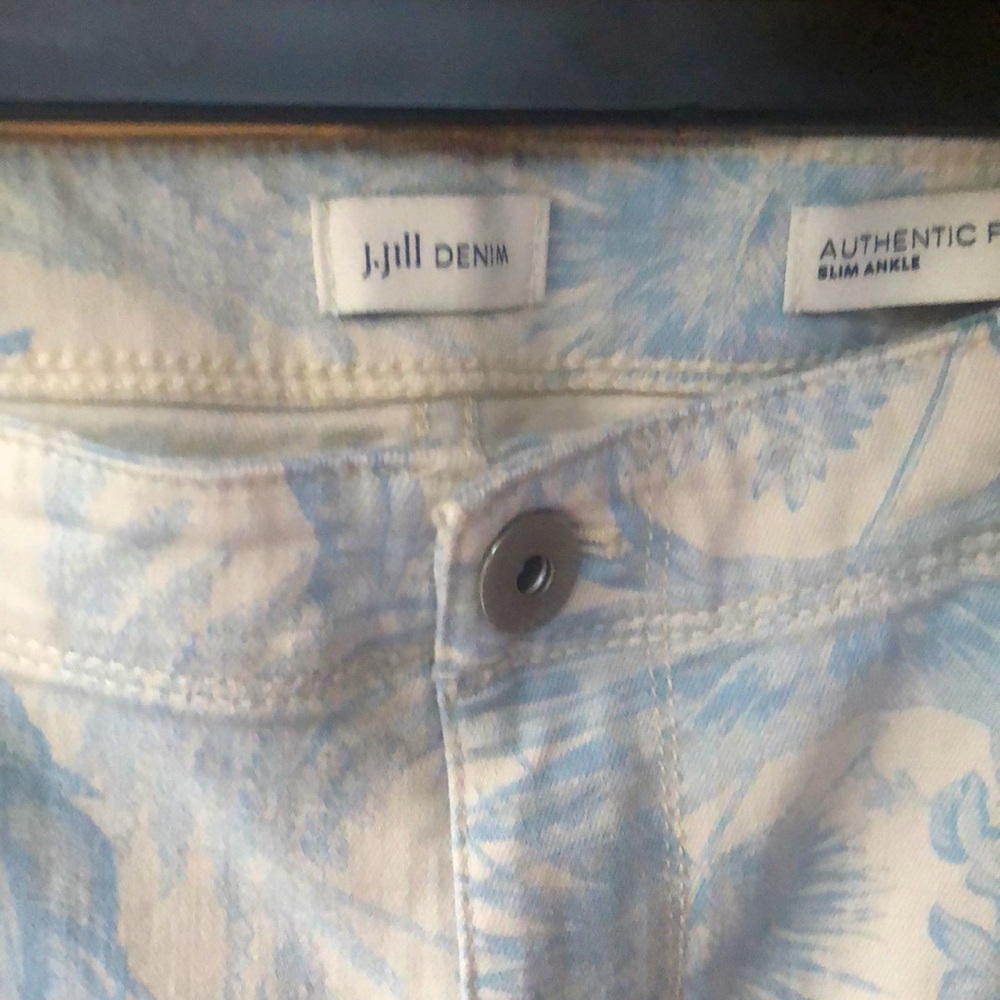 J. Jill Blue and White Floral Slim Ankle Jeans